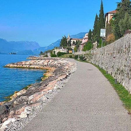 Villa Sul Lago Con Pontile Privato A Brenzone Sul Garda - Unique And Exclusive Dış mekan fotoğraf