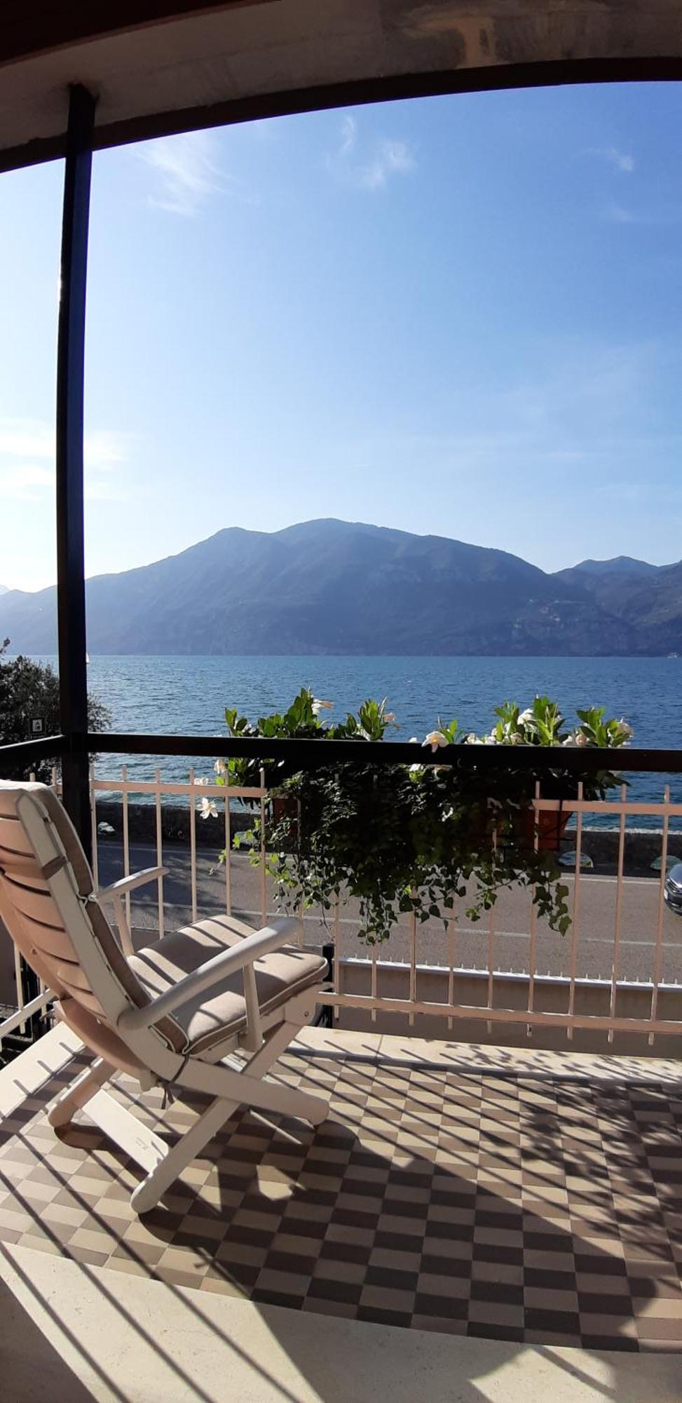 Villa Sul Lago Con Pontile Privato A Brenzone Sul Garda - Unique And Exclusive Dış mekan fotoğraf