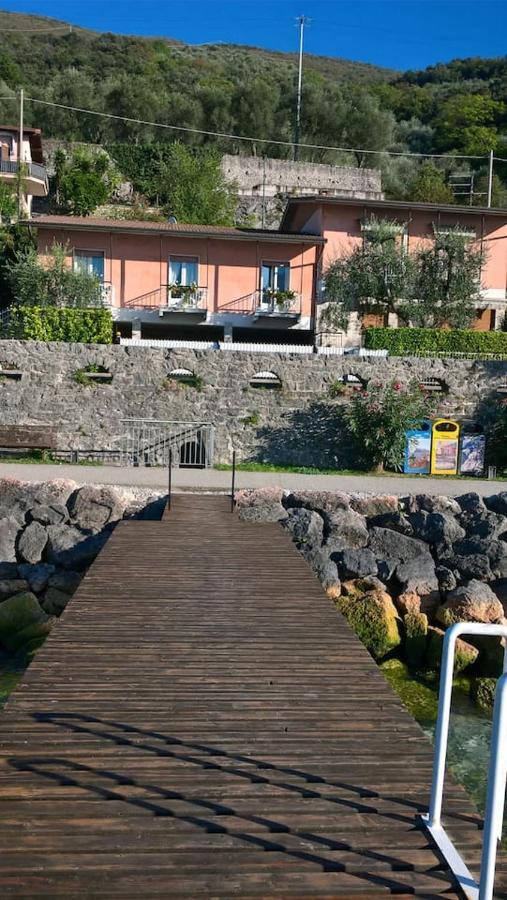 Villa Sul Lago Con Pontile Privato A Brenzone Sul Garda - Unique And Exclusive Dış mekan fotoğraf