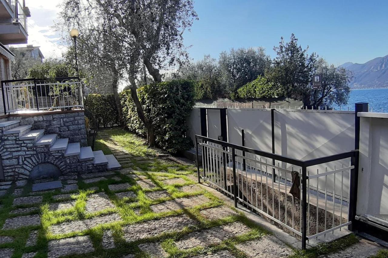 Villa Sul Lago Con Pontile Privato A Brenzone Sul Garda - Unique And Exclusive Dış mekan fotoğraf