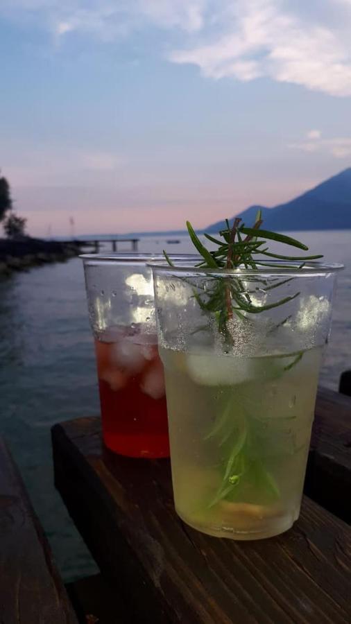 Villa Sul Lago Con Pontile Privato A Brenzone Sul Garda - Unique And Exclusive Dış mekan fotoğraf