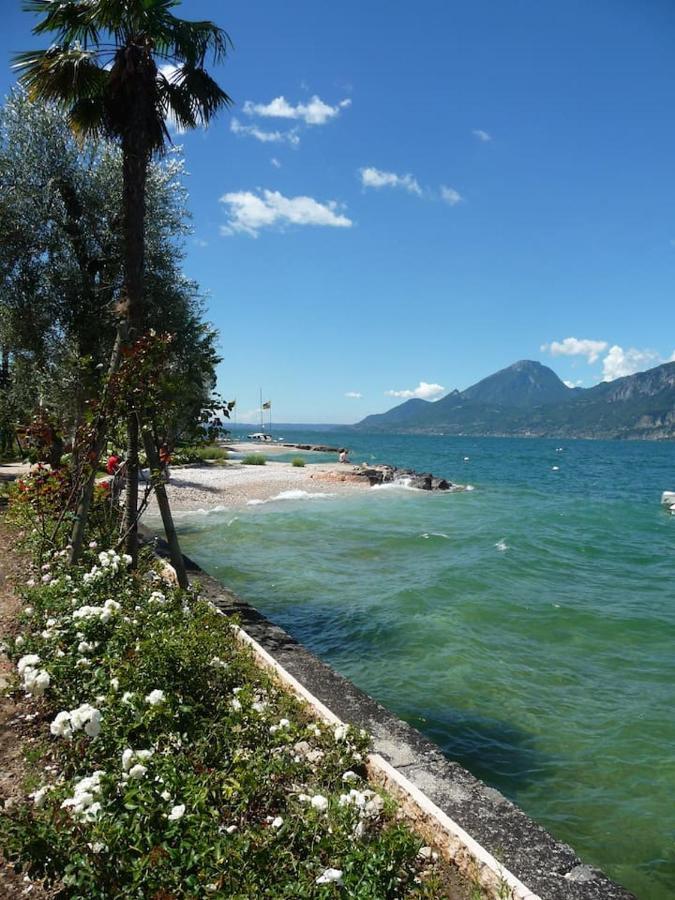 Villa Sul Lago Con Pontile Privato A Brenzone Sul Garda - Unique And Exclusive Dış mekan fotoğraf